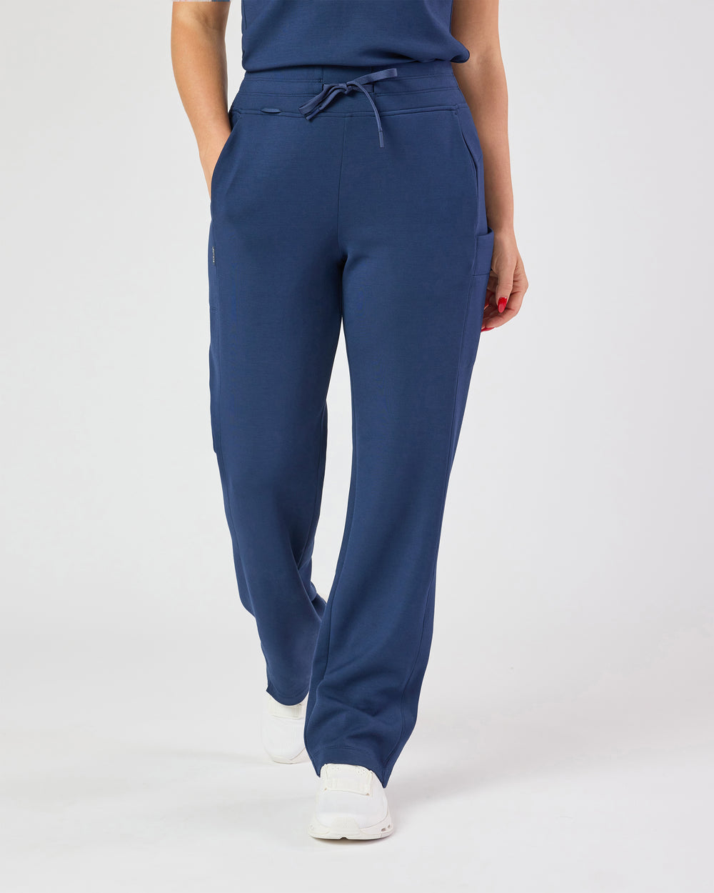 Kelly Straight Leg Pant
