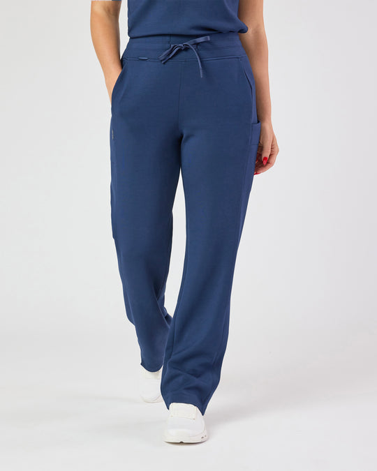 Kelly™ Straight Leg Pant
