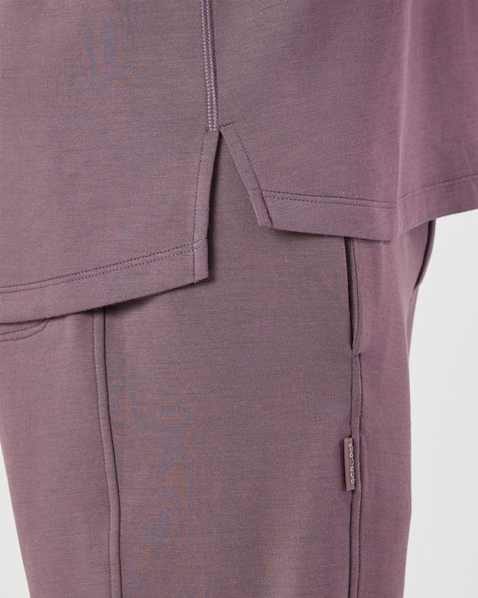 Chag One-Pocket Scrub Top