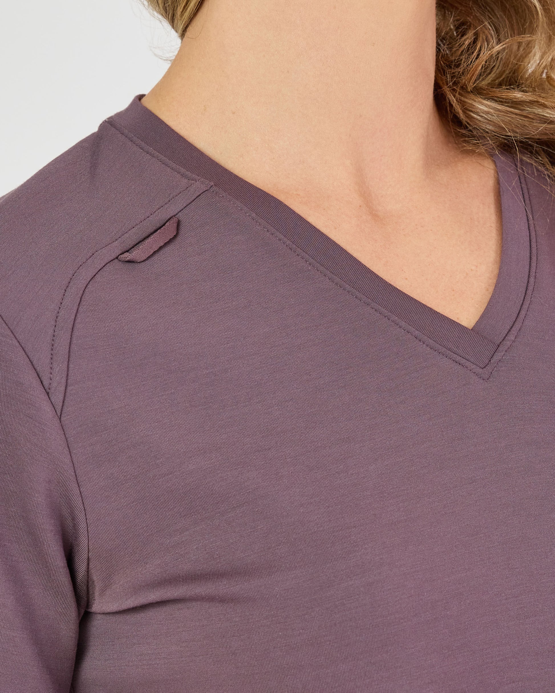 Kera™ One-Pocket Scrub Top