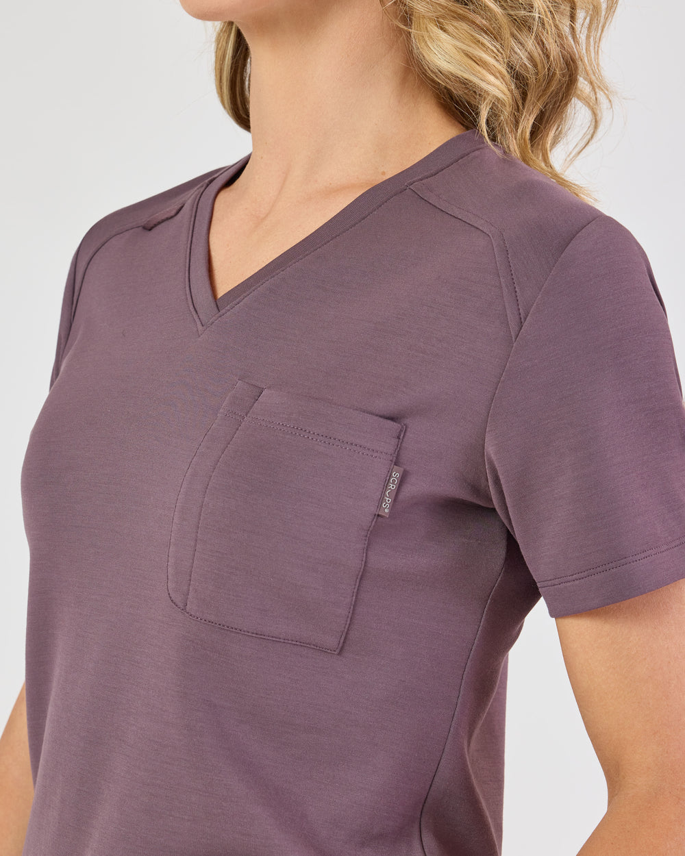 Kera One-Pocket Scrub Top