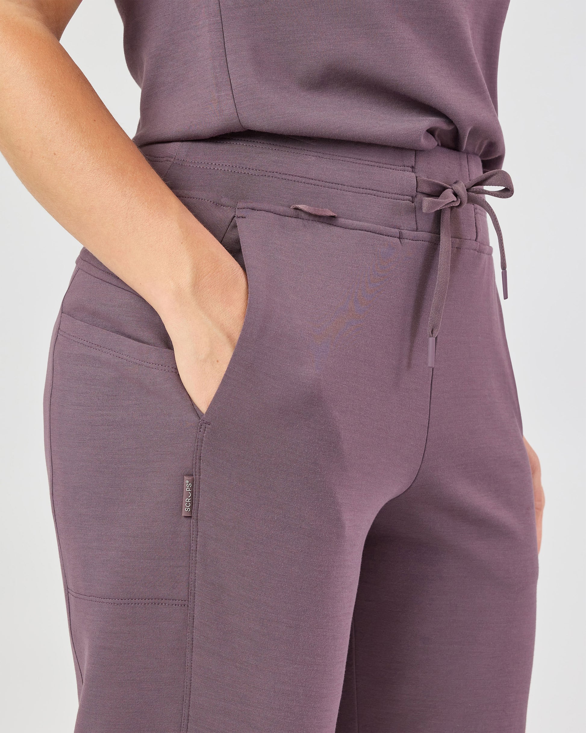 Kelly Straight Leg Pant