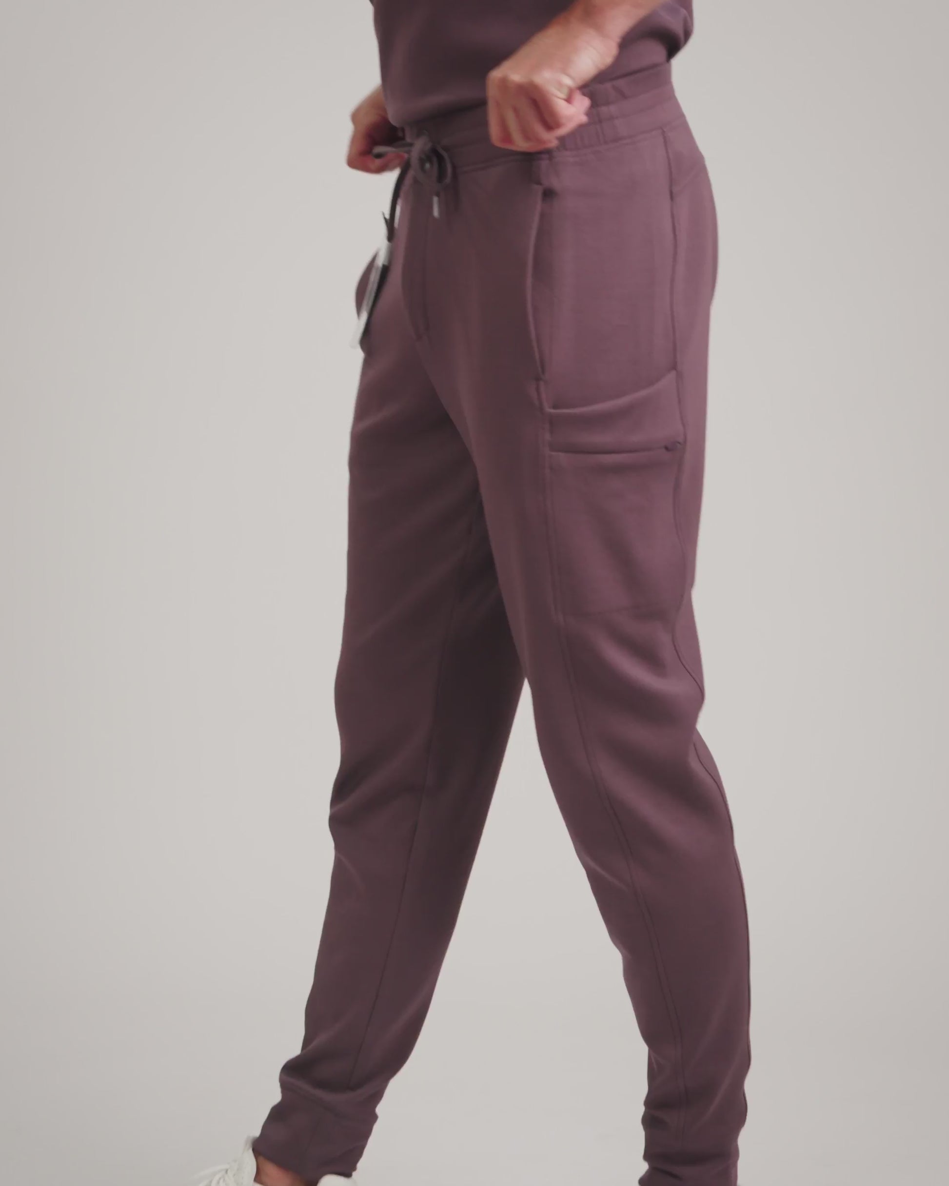 Aaron™ Cargo Jogger